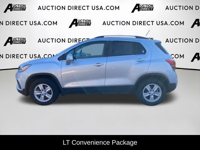 Used 2020 Chevrolet Trax LT w/ LT Convenience Package AWD/4WD image 3
