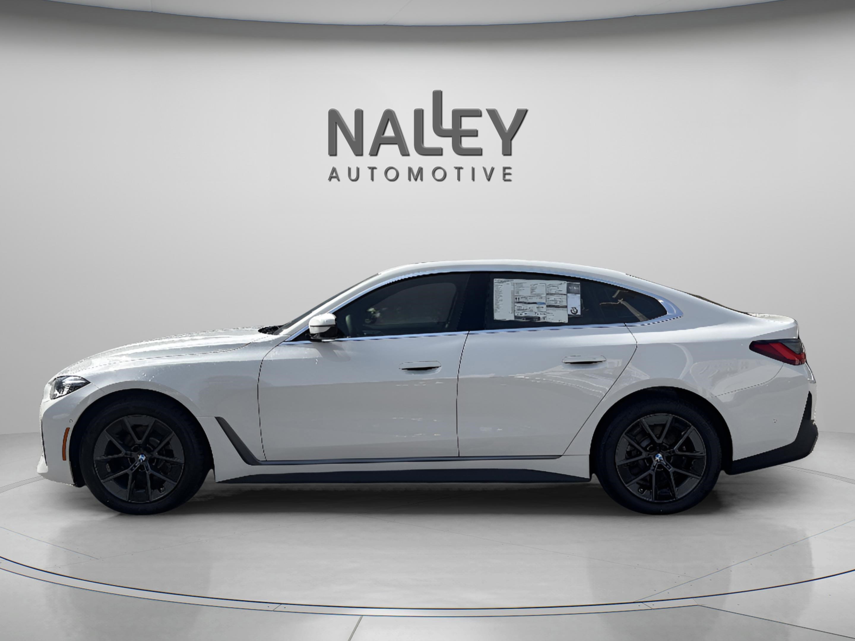 Used 2026 BMW i4 eDrive40 w/ Premium Package image 2