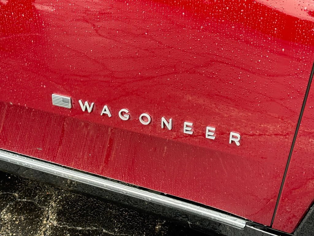 Used 2024 Jeep Wagoneer Series III w/ Premium Group I AWD/4WD image 9