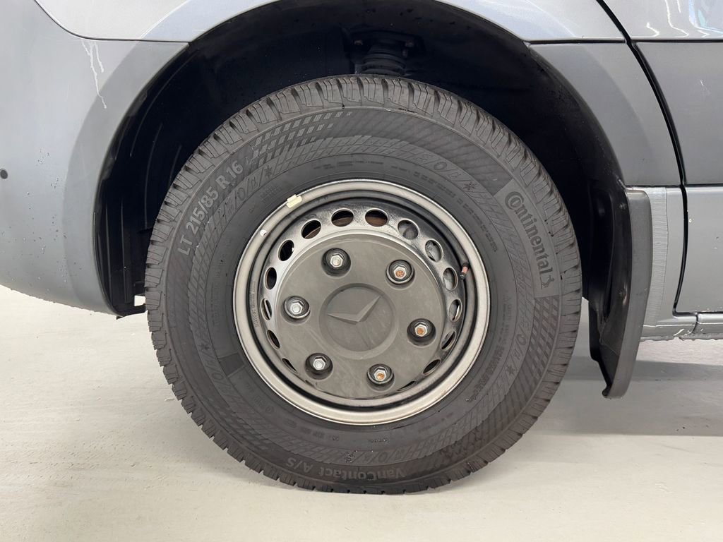 Used 2022 Mercedes-Benz Sprinter 4500 w/ Parking Package image 37