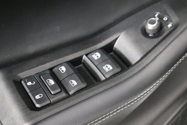 Used 2023 Jeep Grand Cherokee L Limited AWD/4WD image 22
