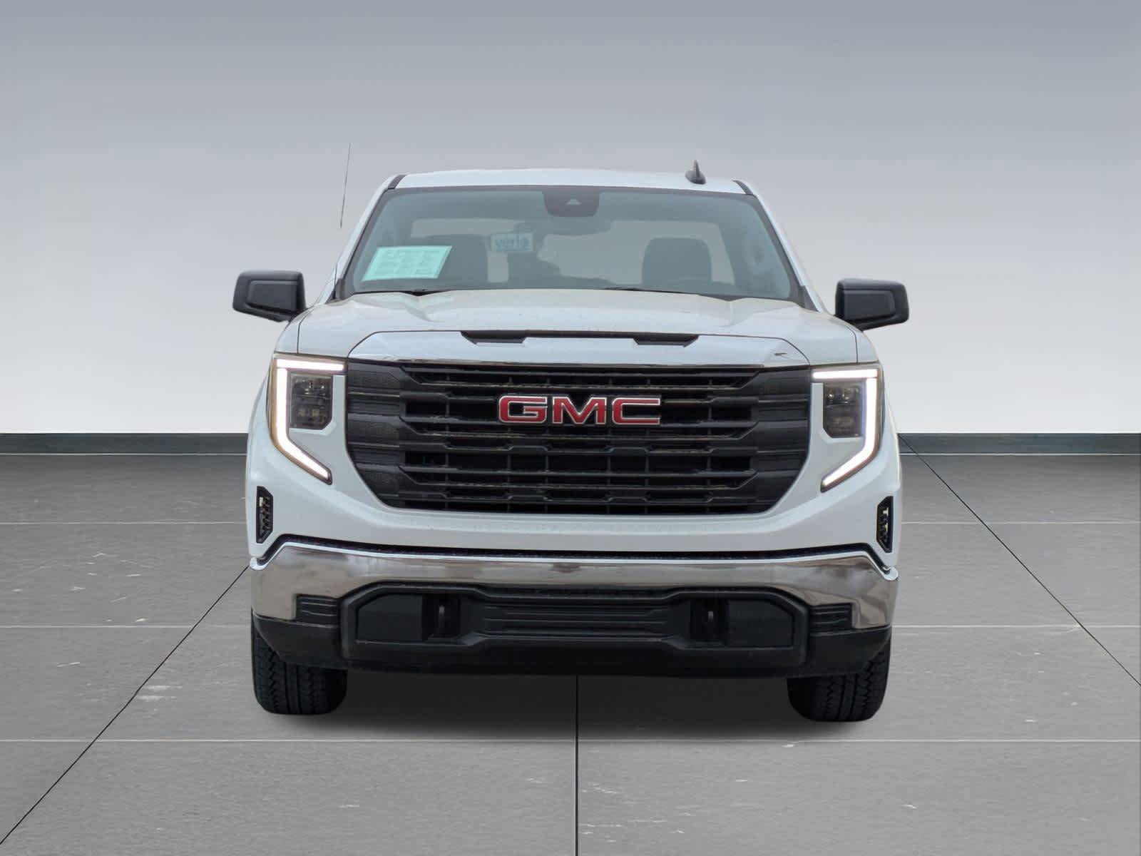 Used 2024 GMC Sierra 1500 Pro w/ Pro Value Package AWD/4WD image 9