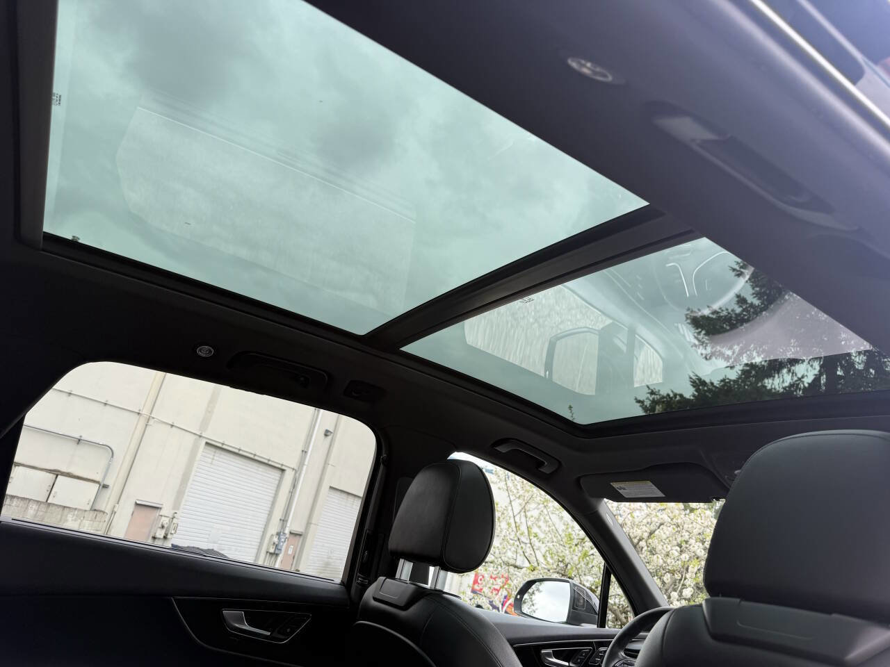 Used 2017 Audi Q7 3.0T Premium Plus image 26