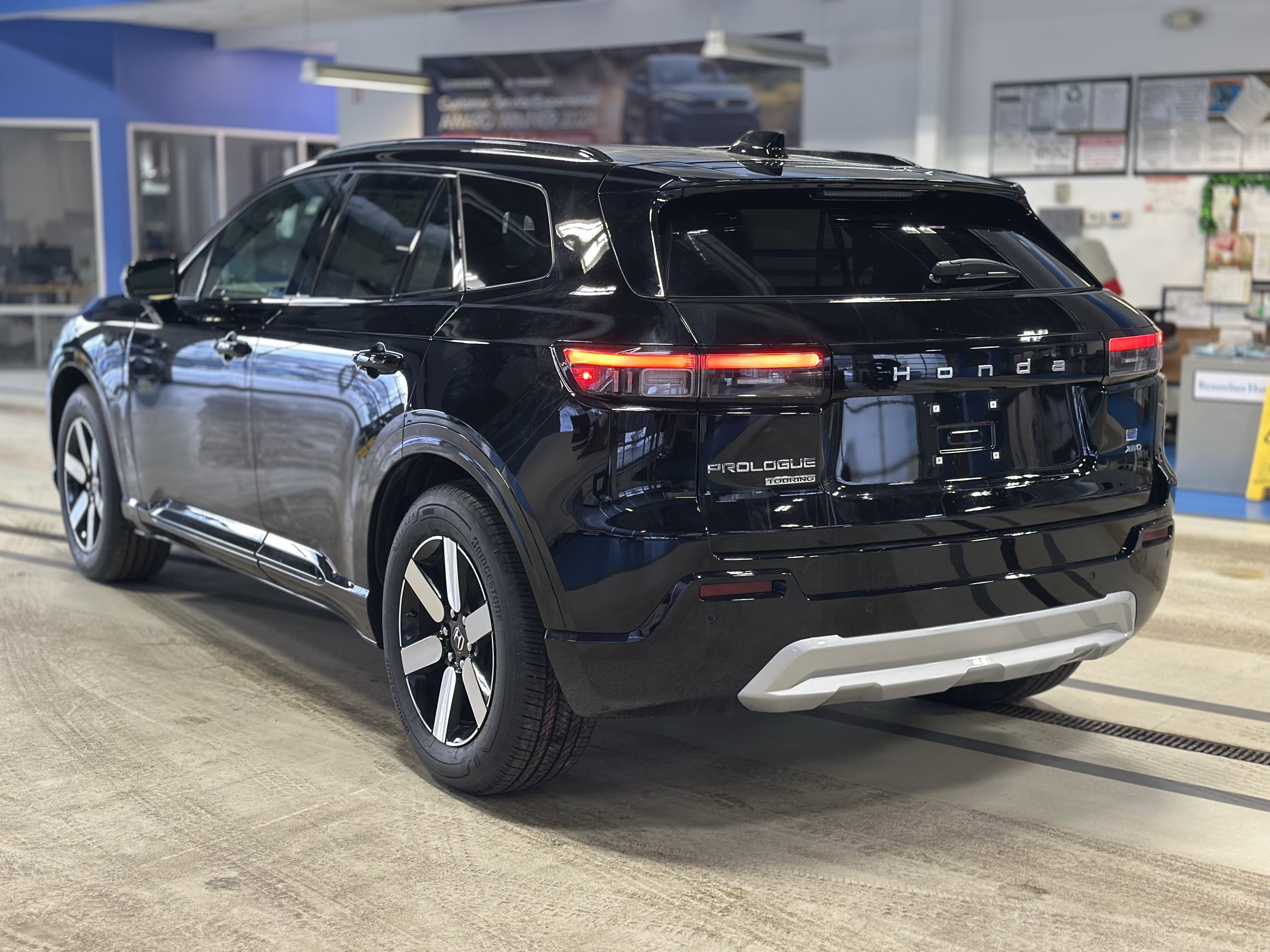 New 2026 Honda Prologue Touring image 7