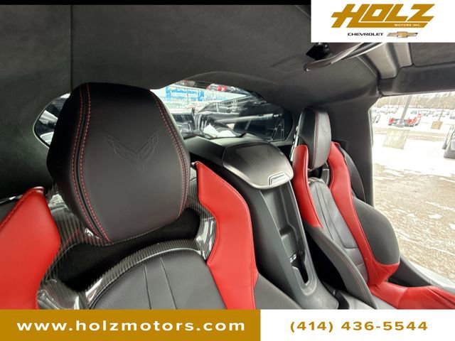 Certified 2020 Chevrolet Corvette Stingray Premium Cpe w/ 3LT Preferred Equipment Group image 31