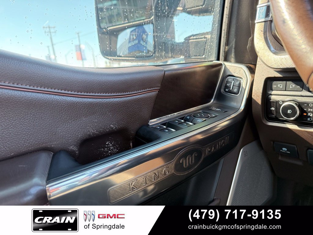 Used 2023 Ford F250 King Ranch w/ FX4 Off-Road Package AWD/4WD image 10