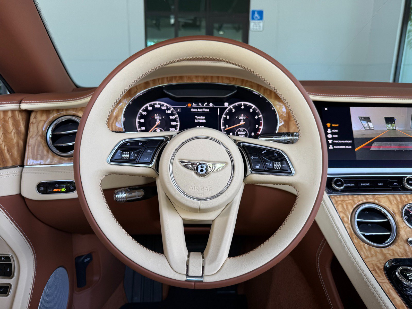 Used 2023 Bentley Continental GT Mulliner AWD/4WD image 40