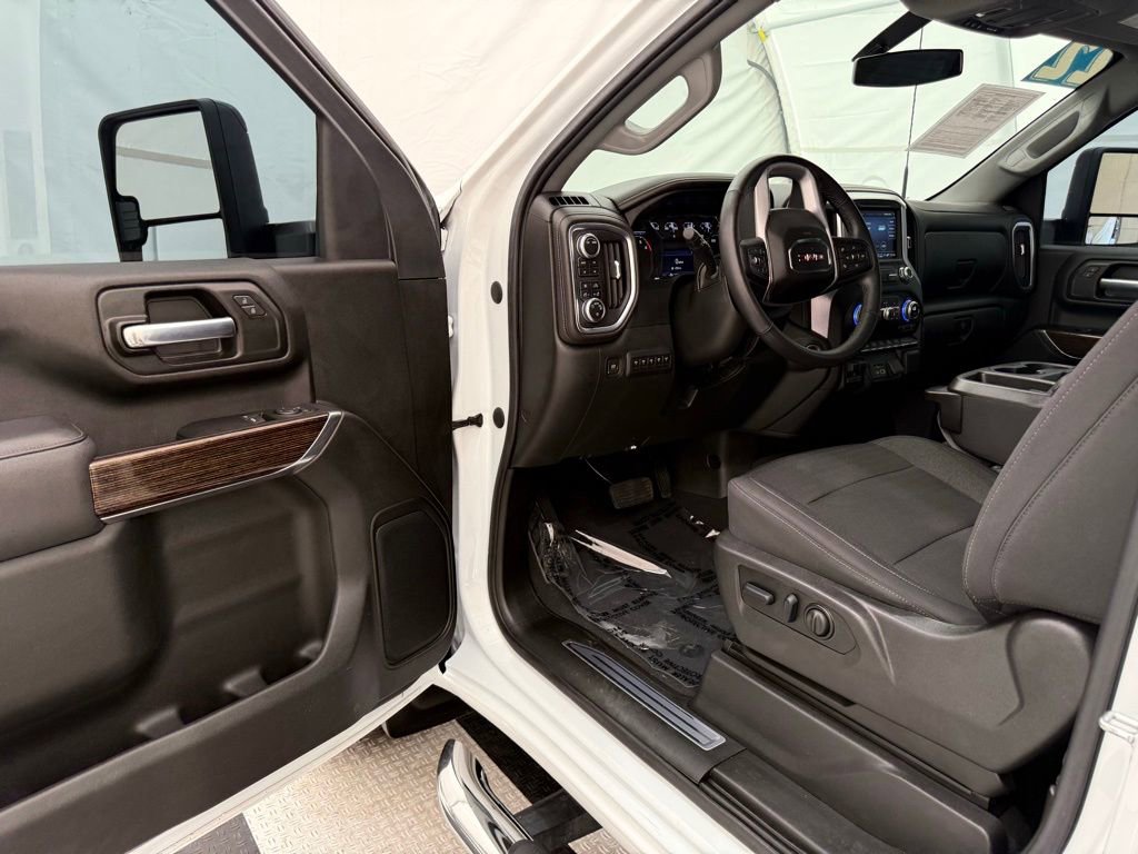 Used 2022 GMC Sierra 2500 SLE w/ SLE Convenience Package image 22
