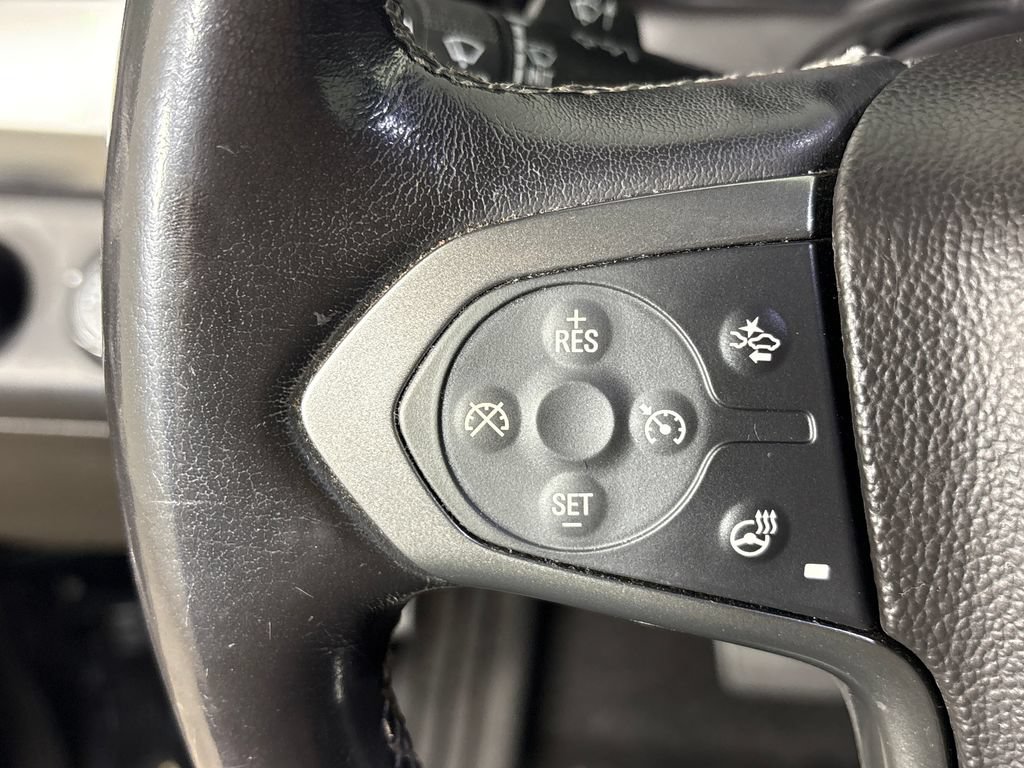 Used 2019 Chevrolet Suburban Premier AWD/4WD image 19