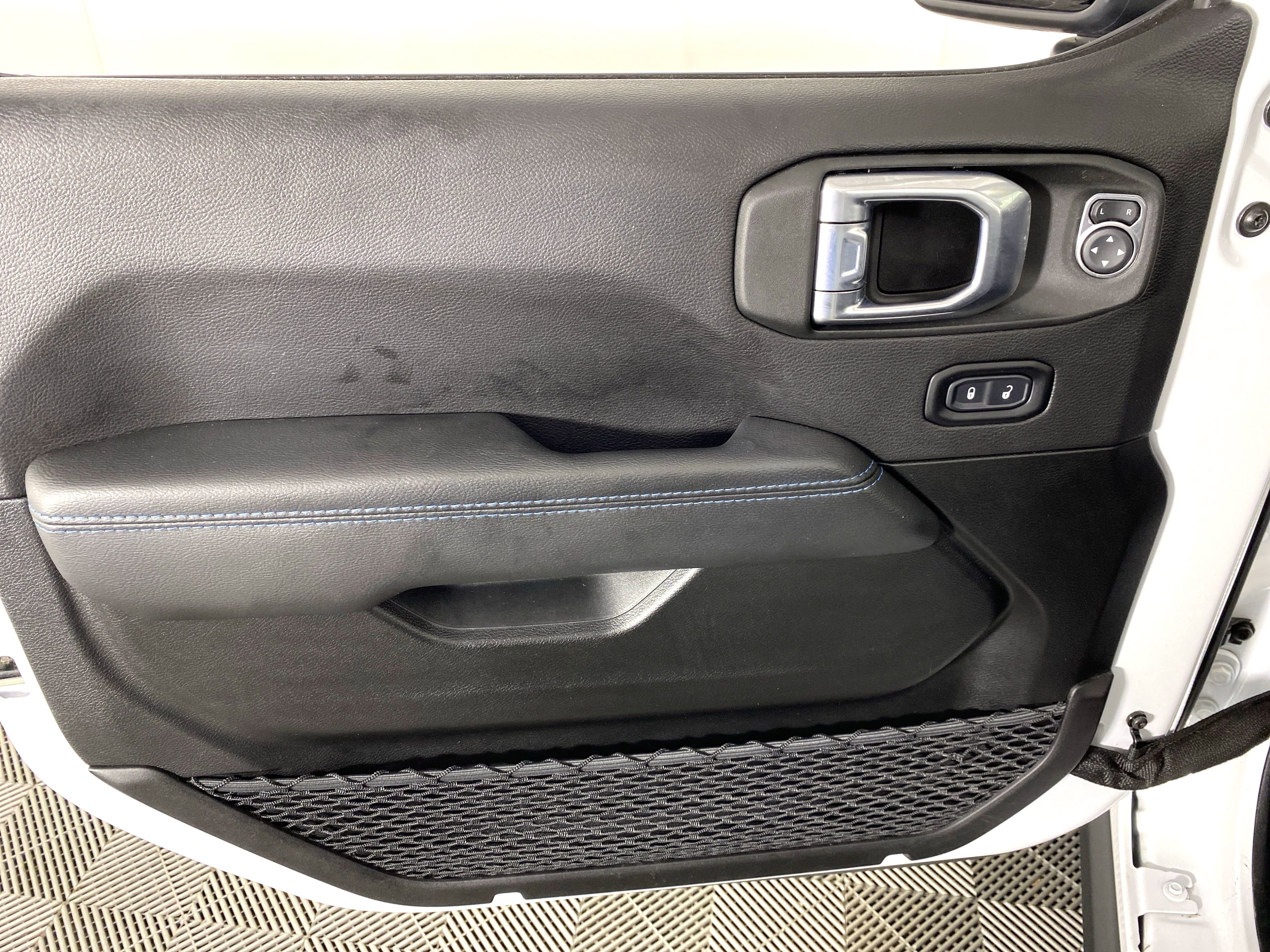 Used 2022 Jeep Wrangler Unlimited Rubicon 4xe w/ Cold Weather Group image 16