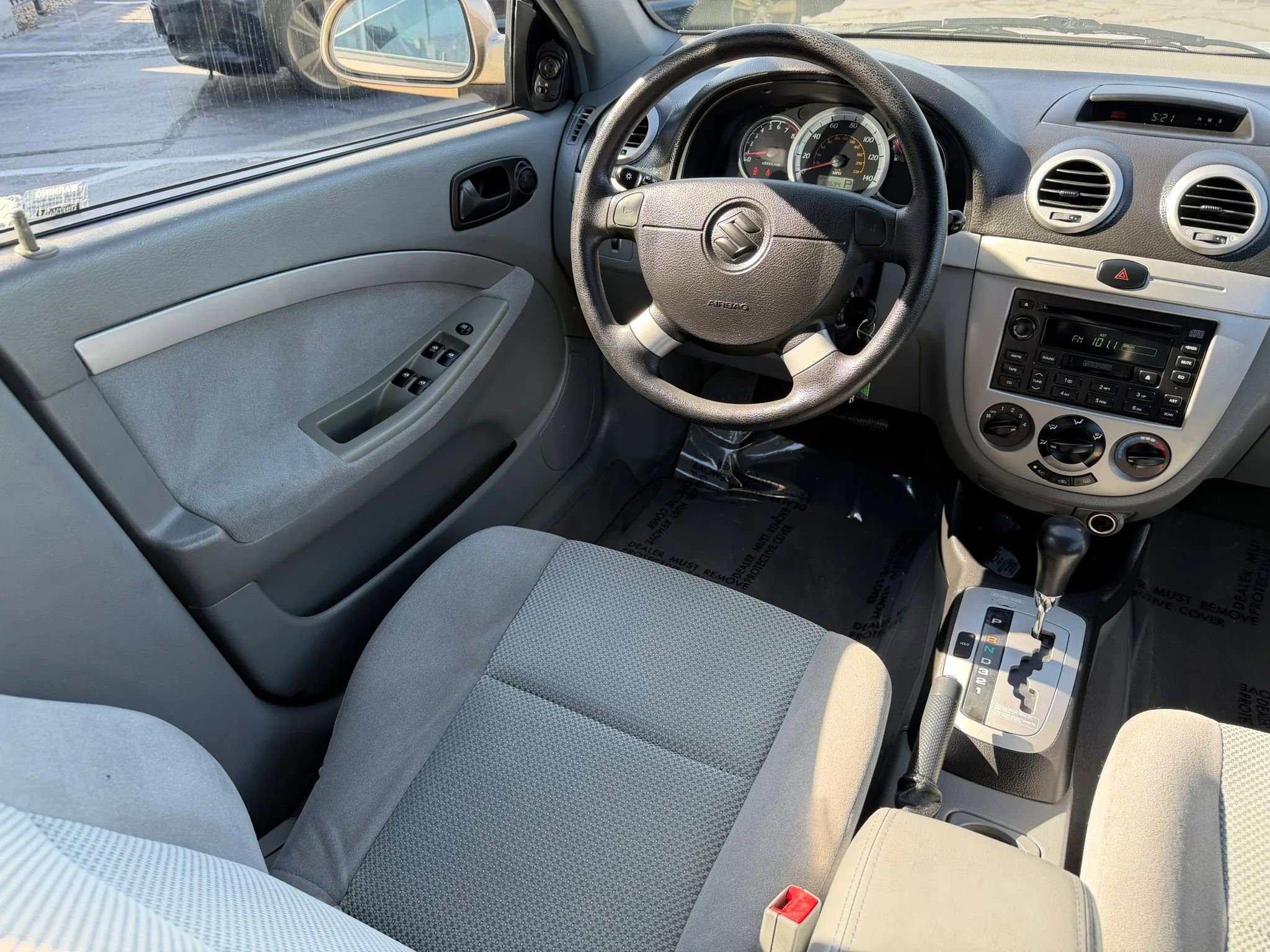 Used 2006 Suzuki Forenza Wagon FWD image 21