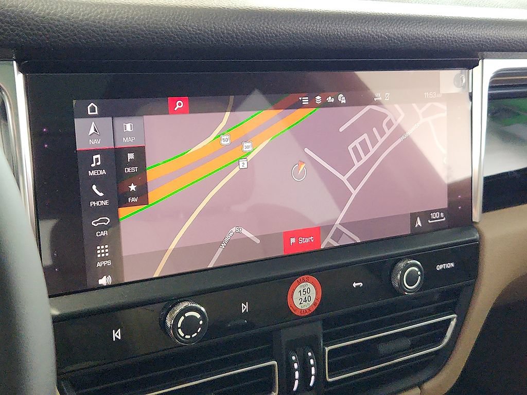 New 2026 Porsche Macan AWD/4WD image 17