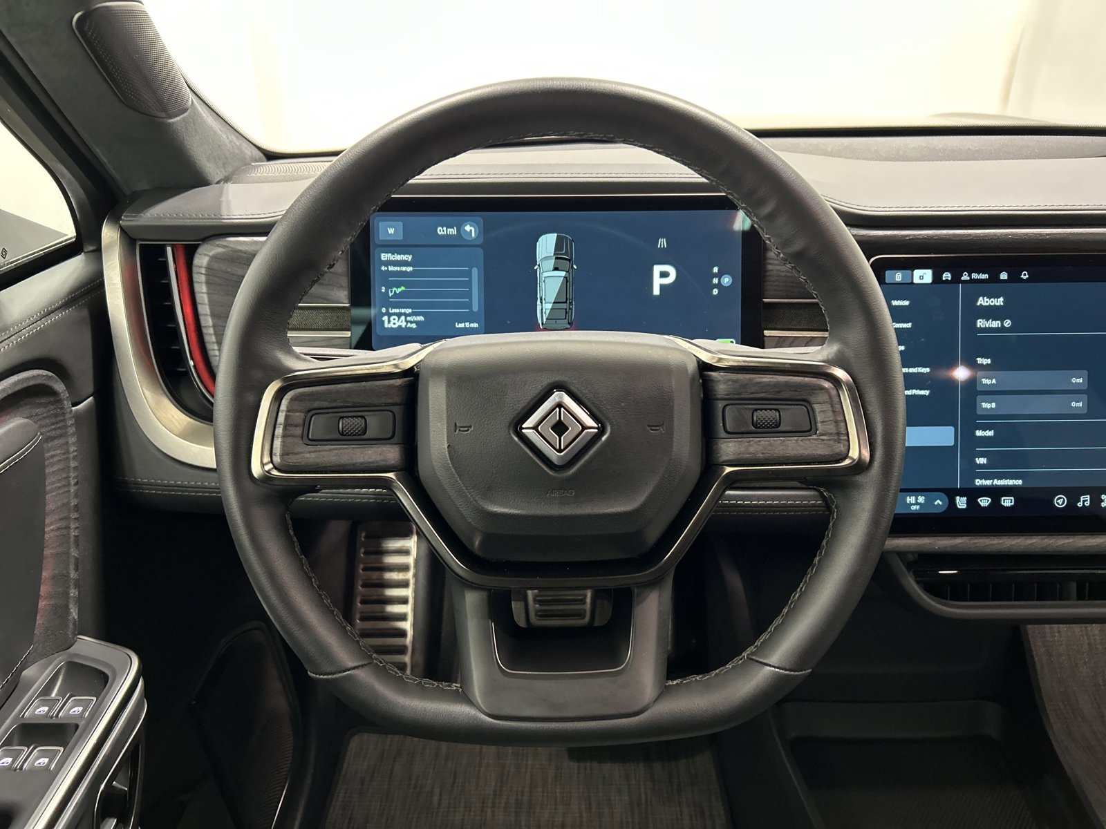 Used 2022 Rivian R1S Launch Edition image 28