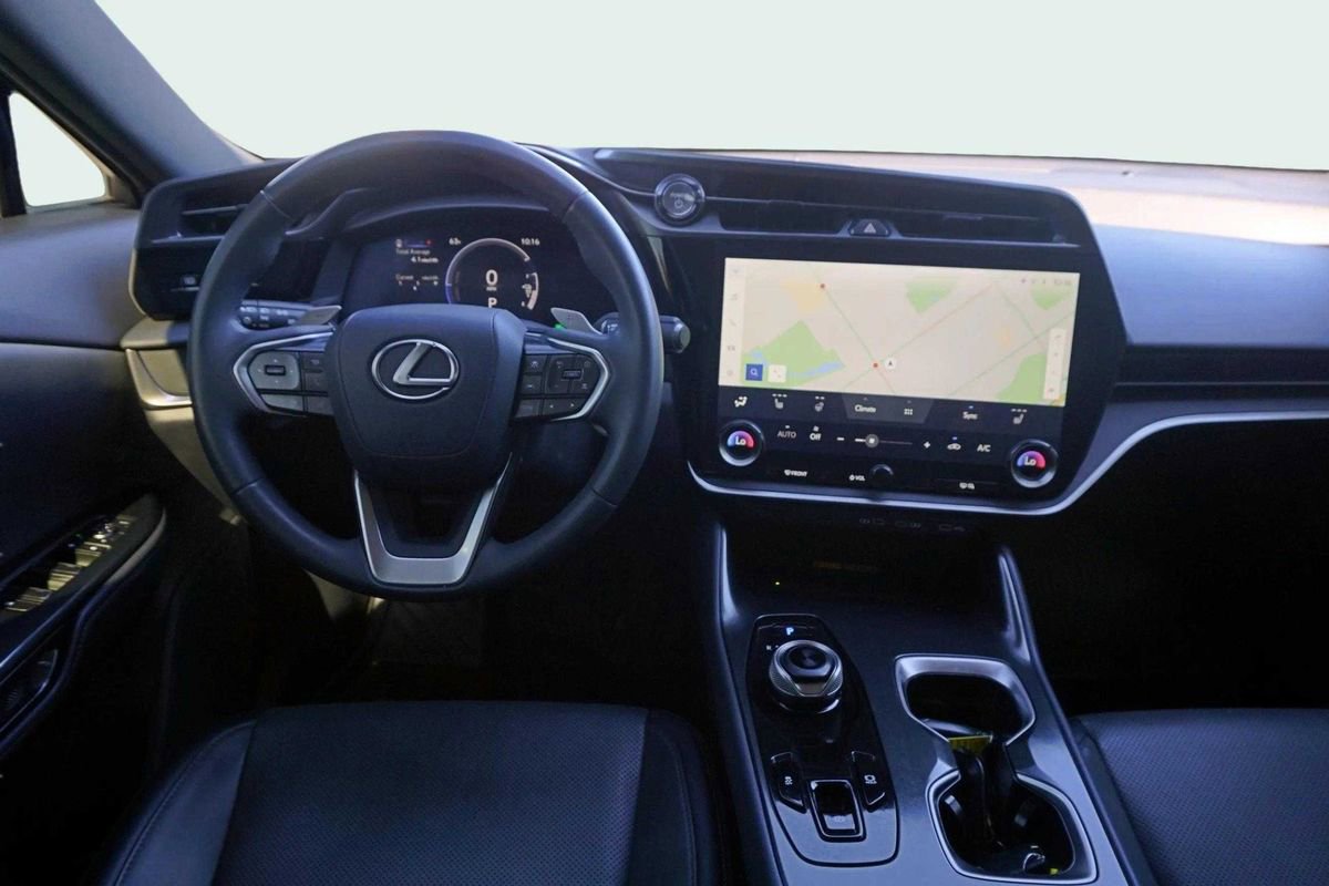 Used 2024 Lexus RZ 300e Premium image 19