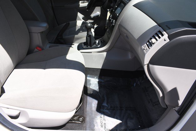 Used 2011 Toyota Corolla FWD image 25