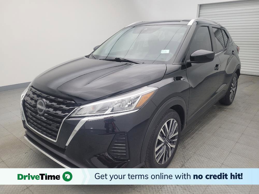 Used 2022 Nissan Kicks SV