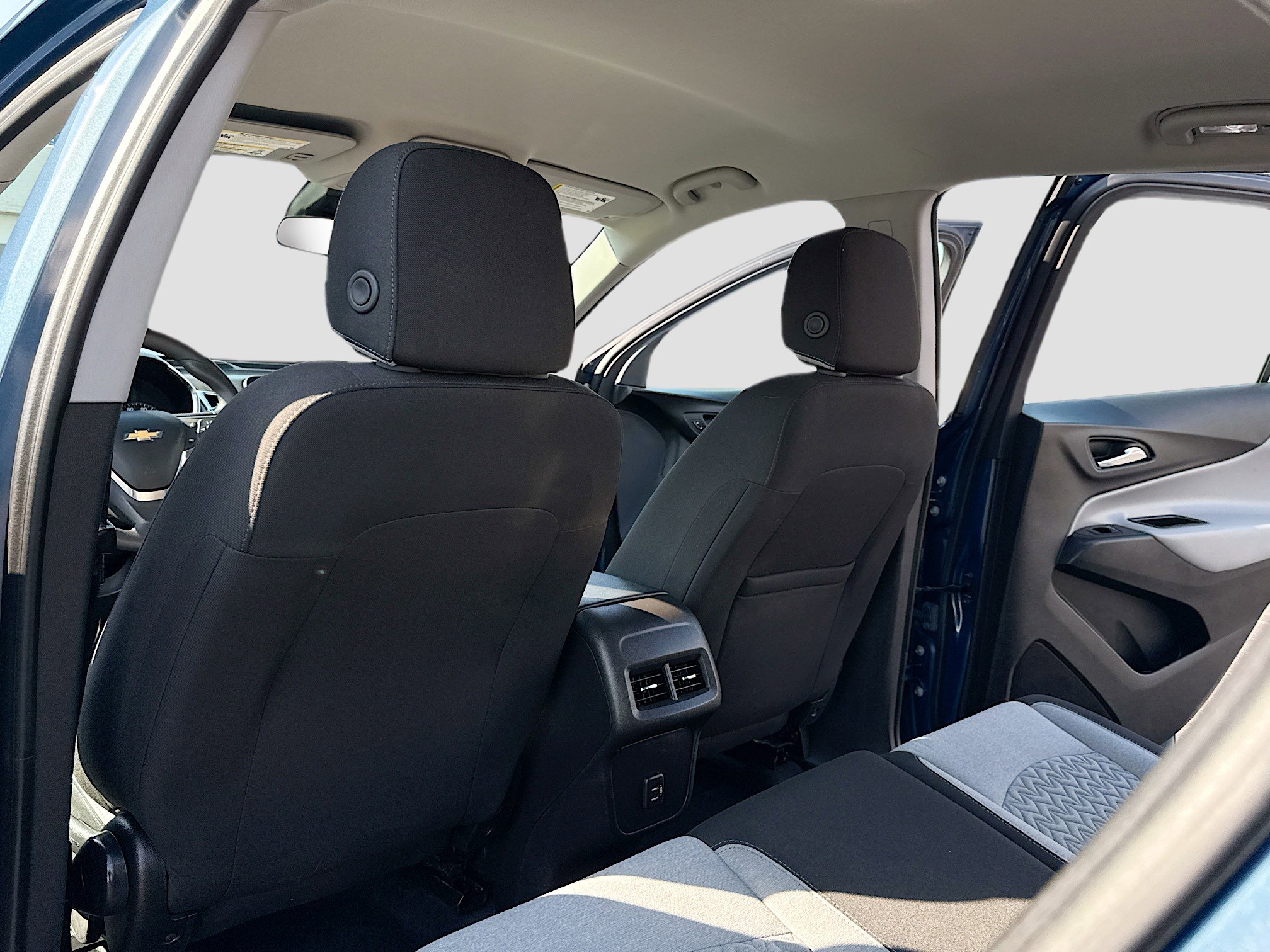 Used 2024 Chevrolet Equinox LS image 6