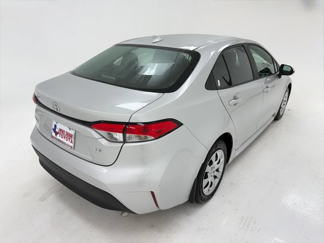 Used 2025 Toyota Corolla LE FWD image 40