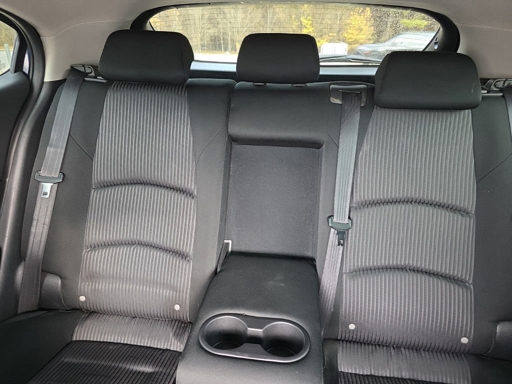 Used 2014 MAZDA MAZDA3 i Touring image 28