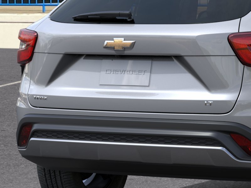 New 2026 Chevrolet Trax LT FWD image 14