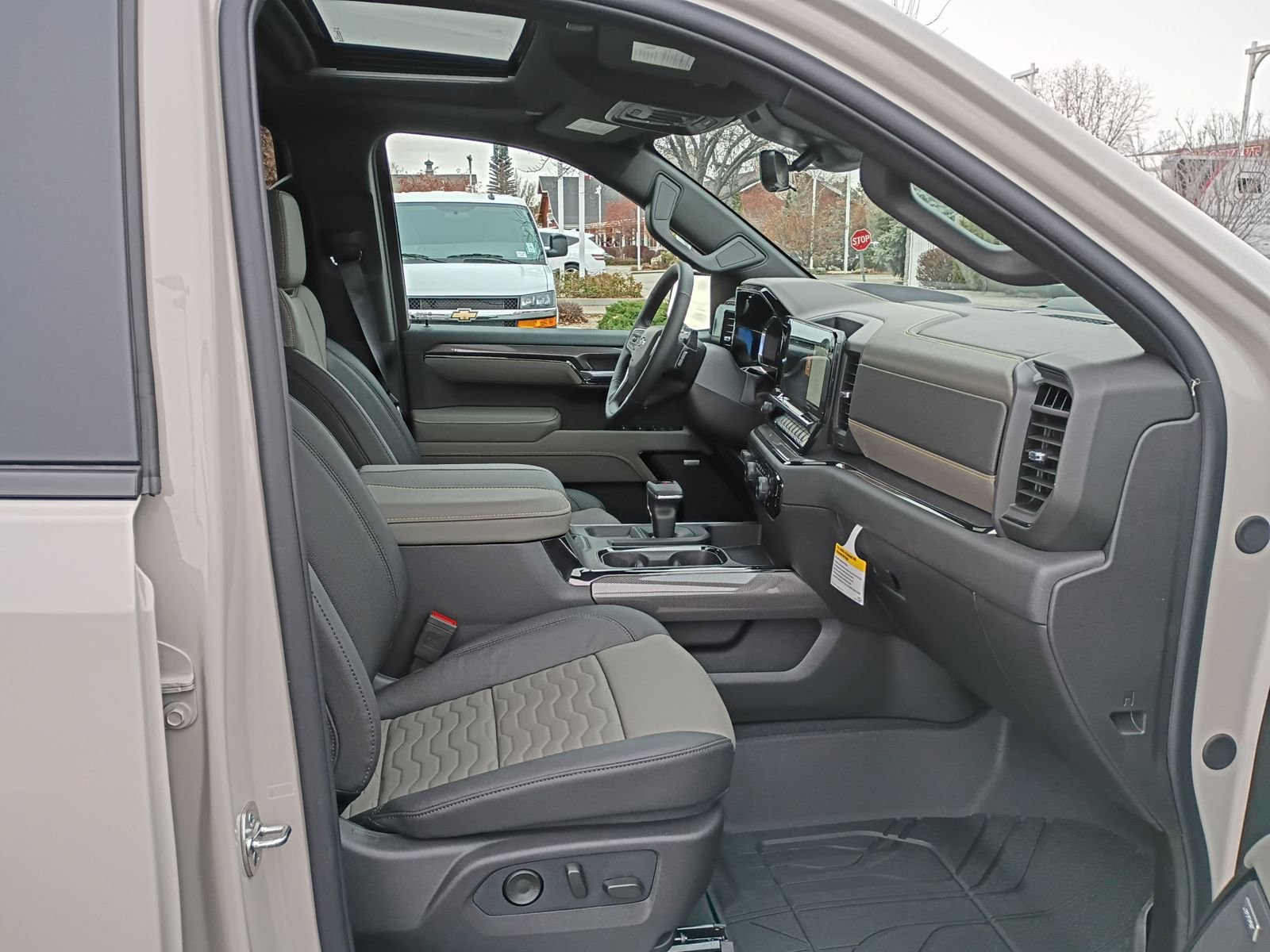 New 2026 Chevrolet Silverado 1500 ZR2 image 23