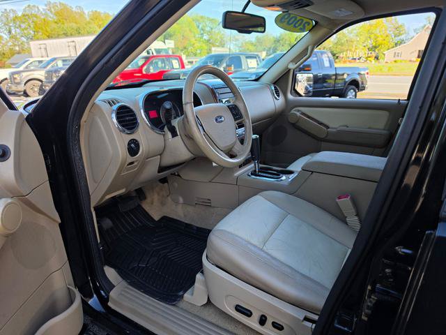 Used 2009 Ford Explorer Eddie Bauer AWD/4WD image 12