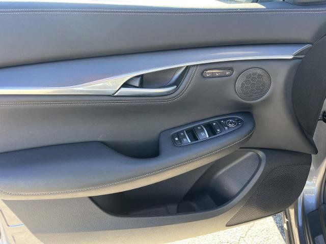 Certified 2025 INFINITI QX55 Luxe w/ Cargo Package image 10