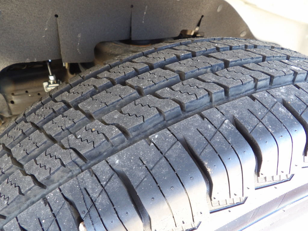 Used 2022 Chevrolet Express 3500 w/ Driver Convenience Package image 49