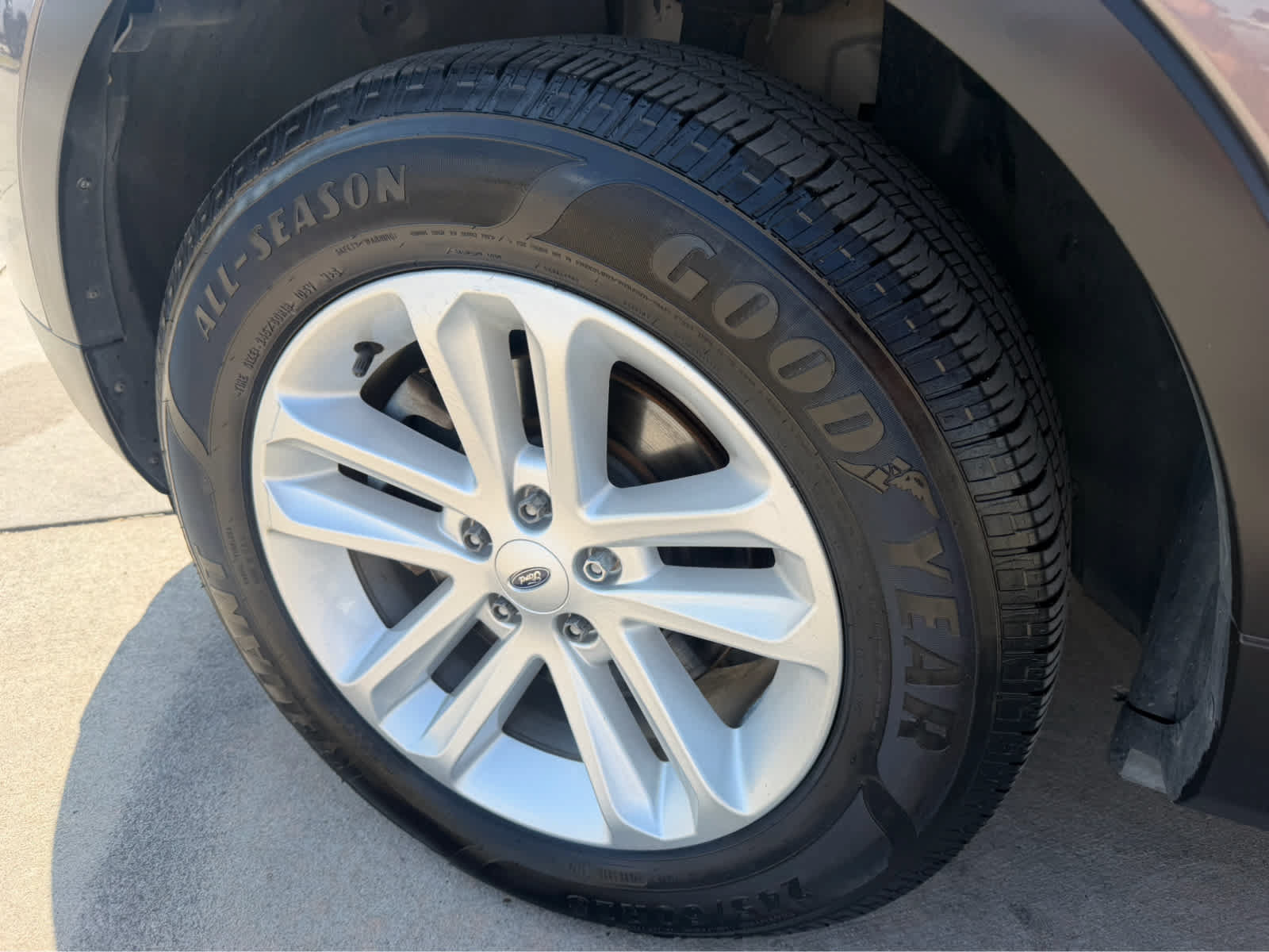 Used 2012 Ford Explorer XLT AWD/4WD image 14