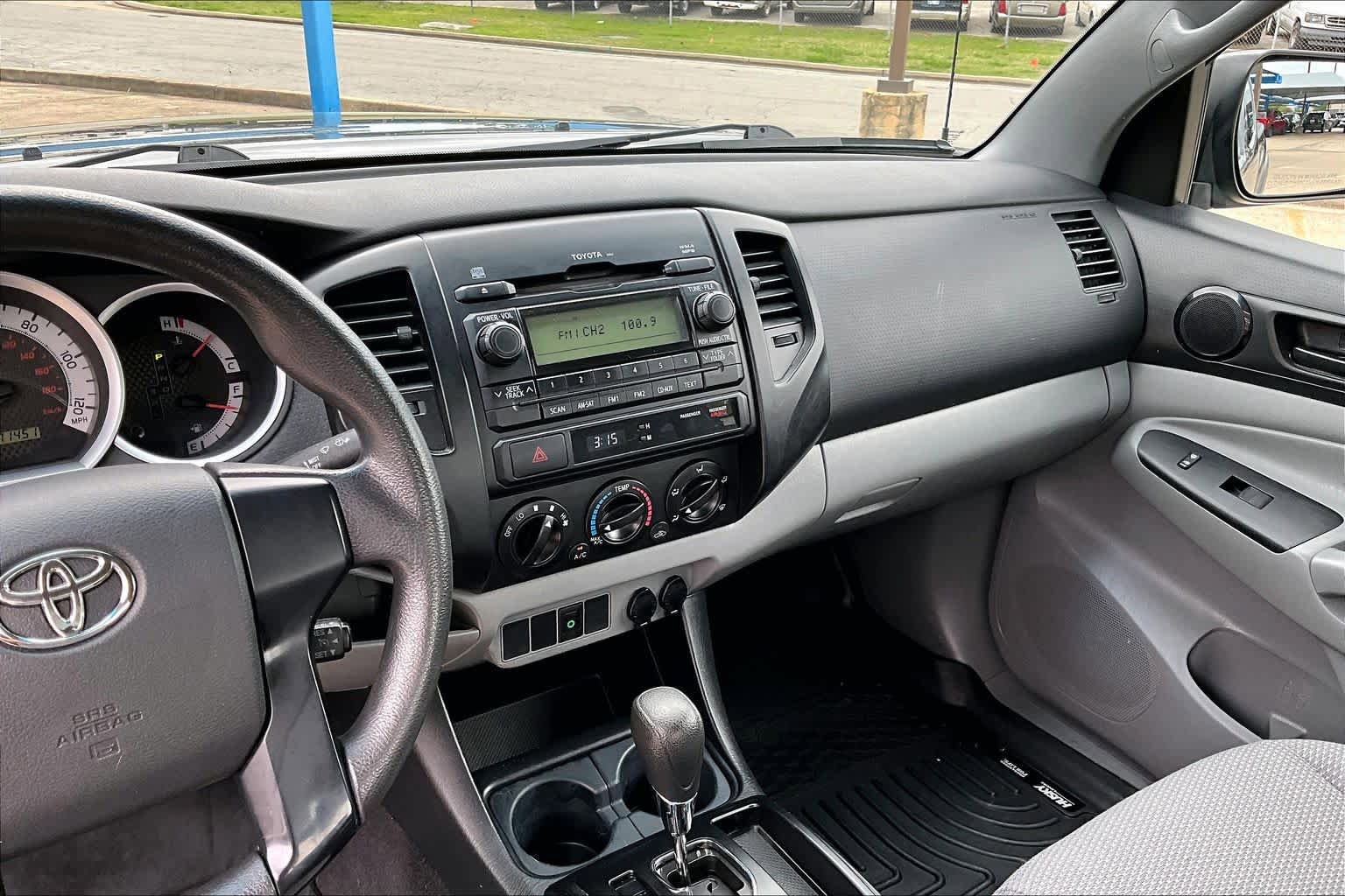 Used 2012 Toyota Tacoma PreRunner RWD image 7
