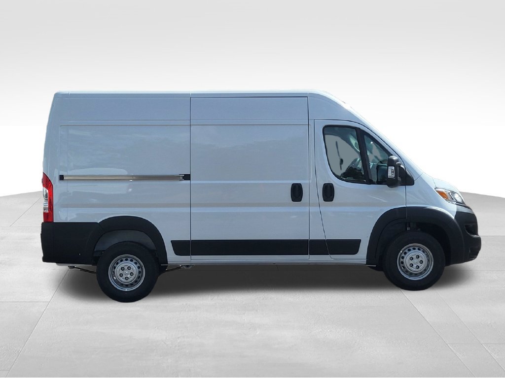 New 2026 RAM ProMaster 1500 w/ Convenience Group FWD image 4