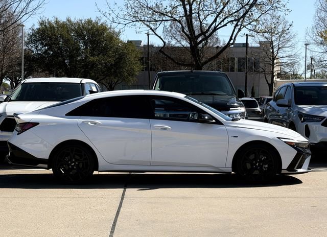 Used 2024 Hyundai Elantra N Line image 3