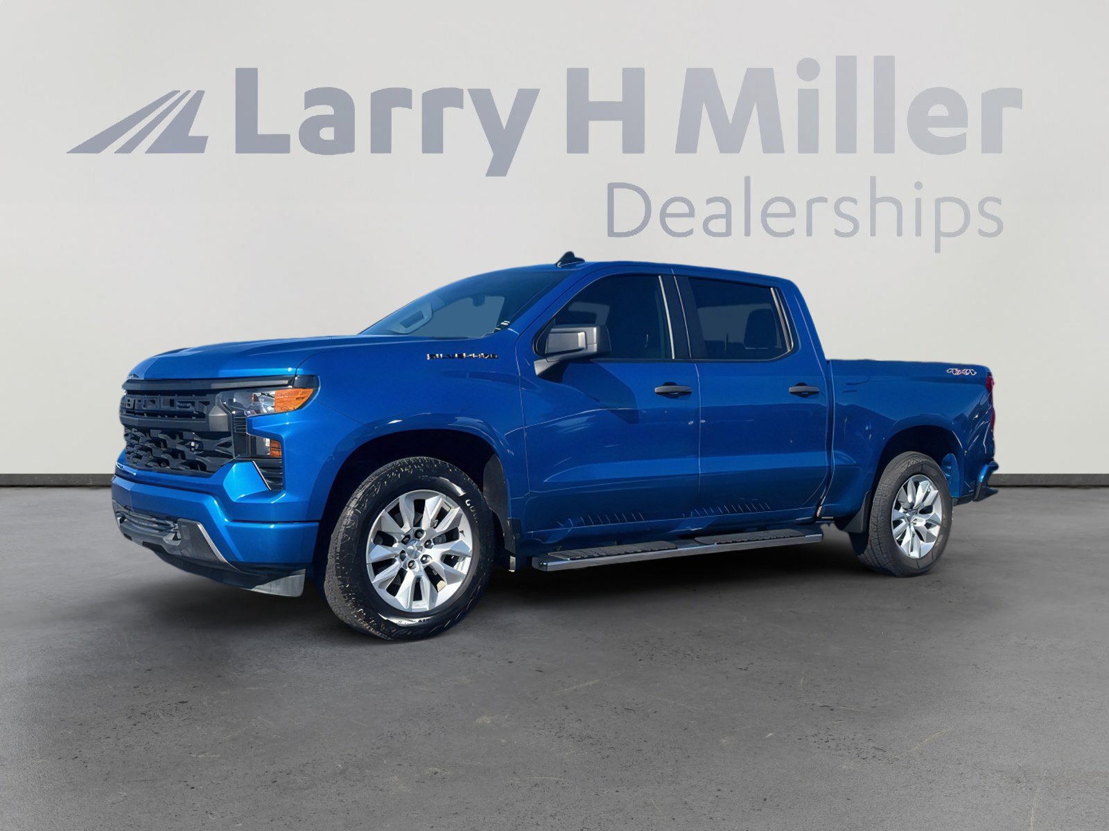 Used 2022 Chevrolet Silverado 1500 Custom w/ LPO, Dark Essentials Package