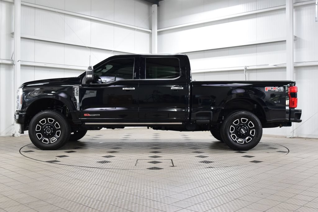 Used 2024 Ford F350 Platinum w/ FX4 Off-Road Package AWD/4WD image 4
