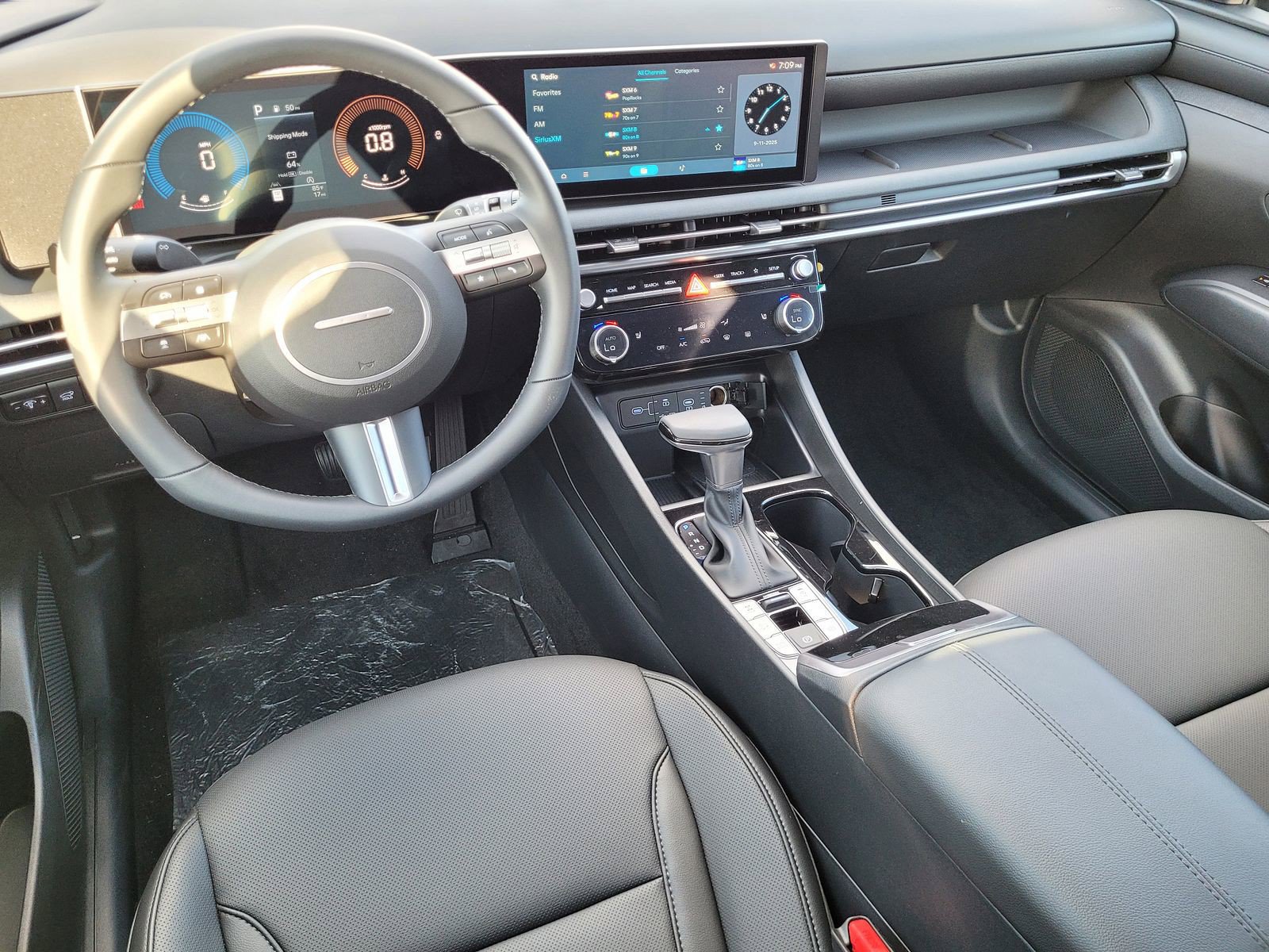 New 2025 Hyundai Tucson XRT AWD/4WD image 7