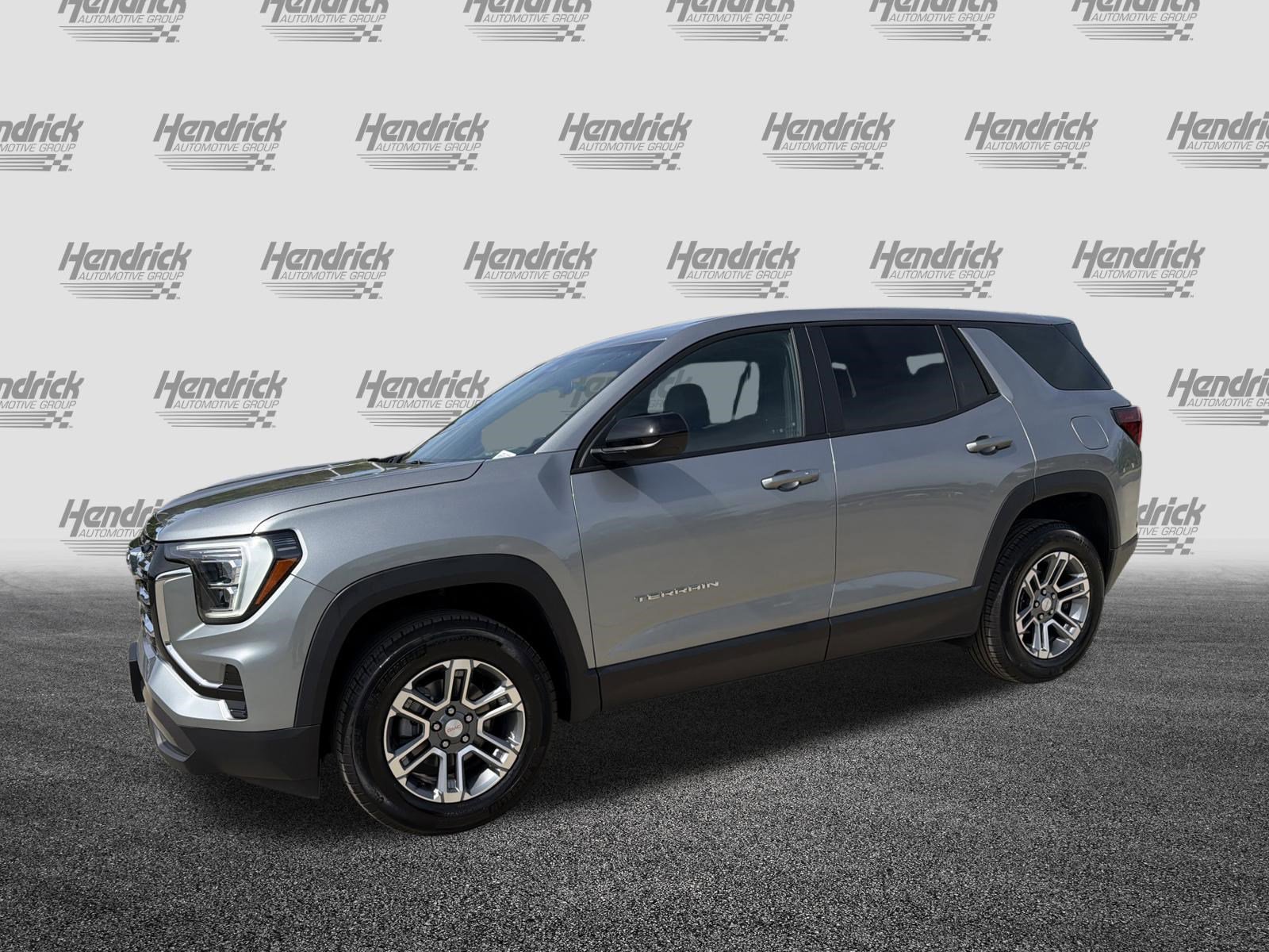 Used 2025 GMC Terrain Elevation AWD/4WD image 5