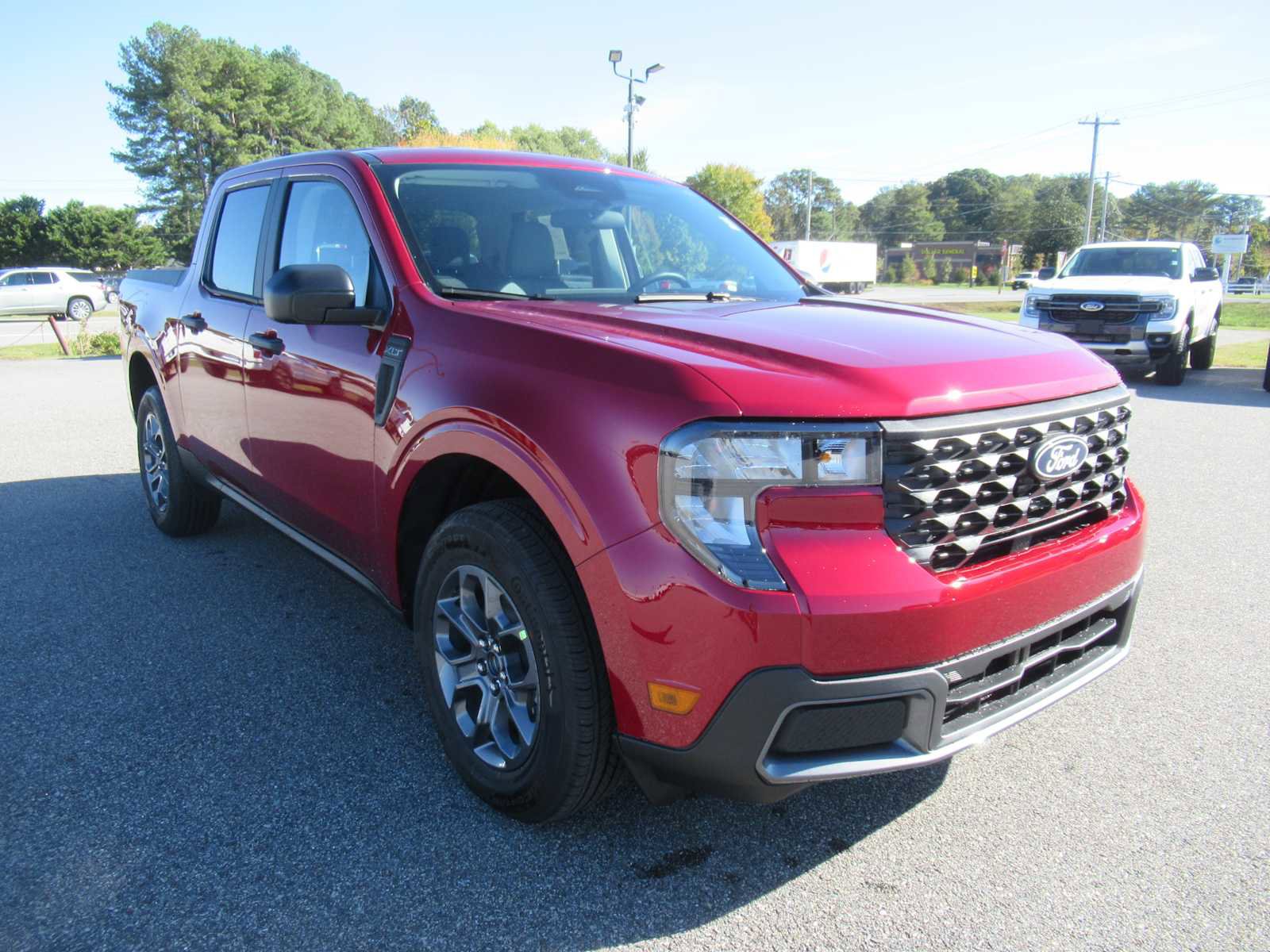 New 2025 Ford Maverick XLT w/ Equipment Group 301A image 3