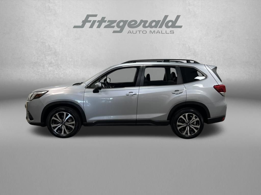 Used 2023 Subaru Forester Limited AWD/4WD image 2