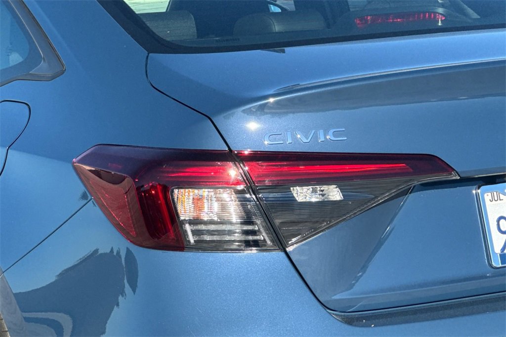 Certified 2025 Honda Civic Sport image 25