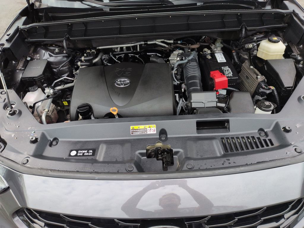 Used 2022 Toyota Highlander XSE image 22