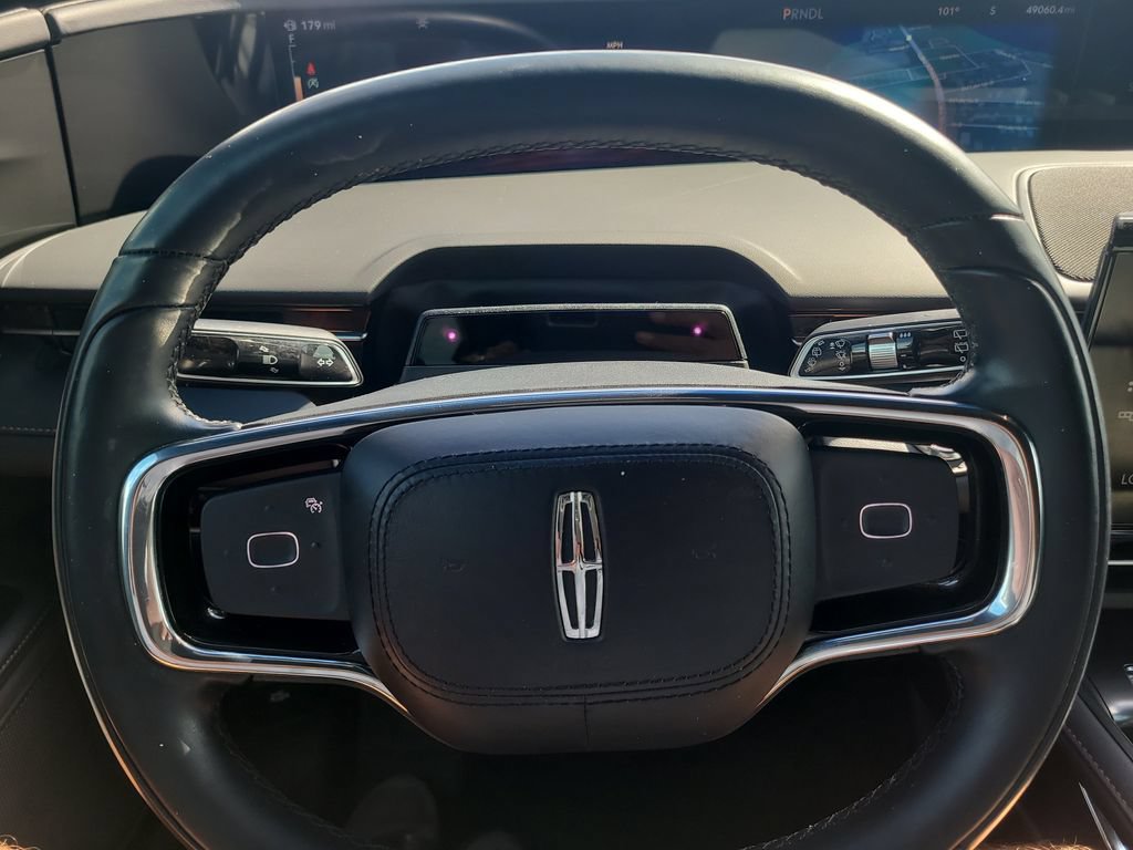 Certified 2024 Lincoln Nautilus Premier w/ Jet Appearance Package AWD/4WD image 27