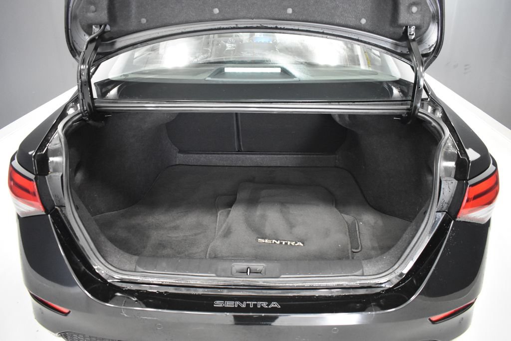 Certified 2023 Nissan Sentra SV FWD image 31