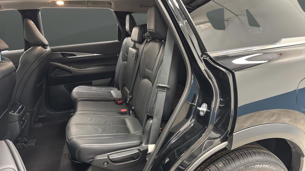 Used 2023 INFINITI QX60 Luxe image 23