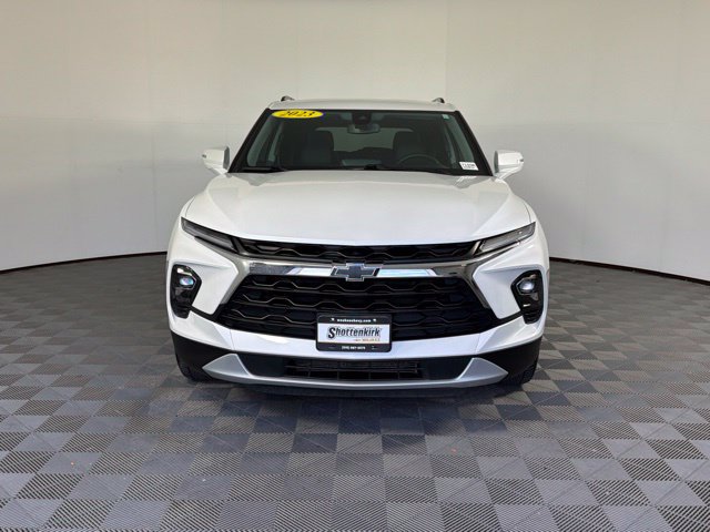 Used 2023 Chevrolet Blazer LT AWD/4WD image 3