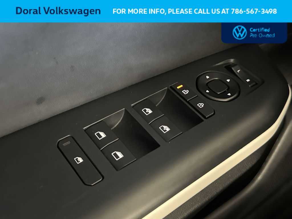 Used 2025 Kia K4 GT-Line image 17