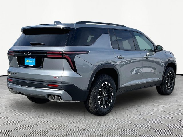 New 2027 Chevrolet Traverse Z71 w/ Enhanced Driving Package AWD/4WD image 6