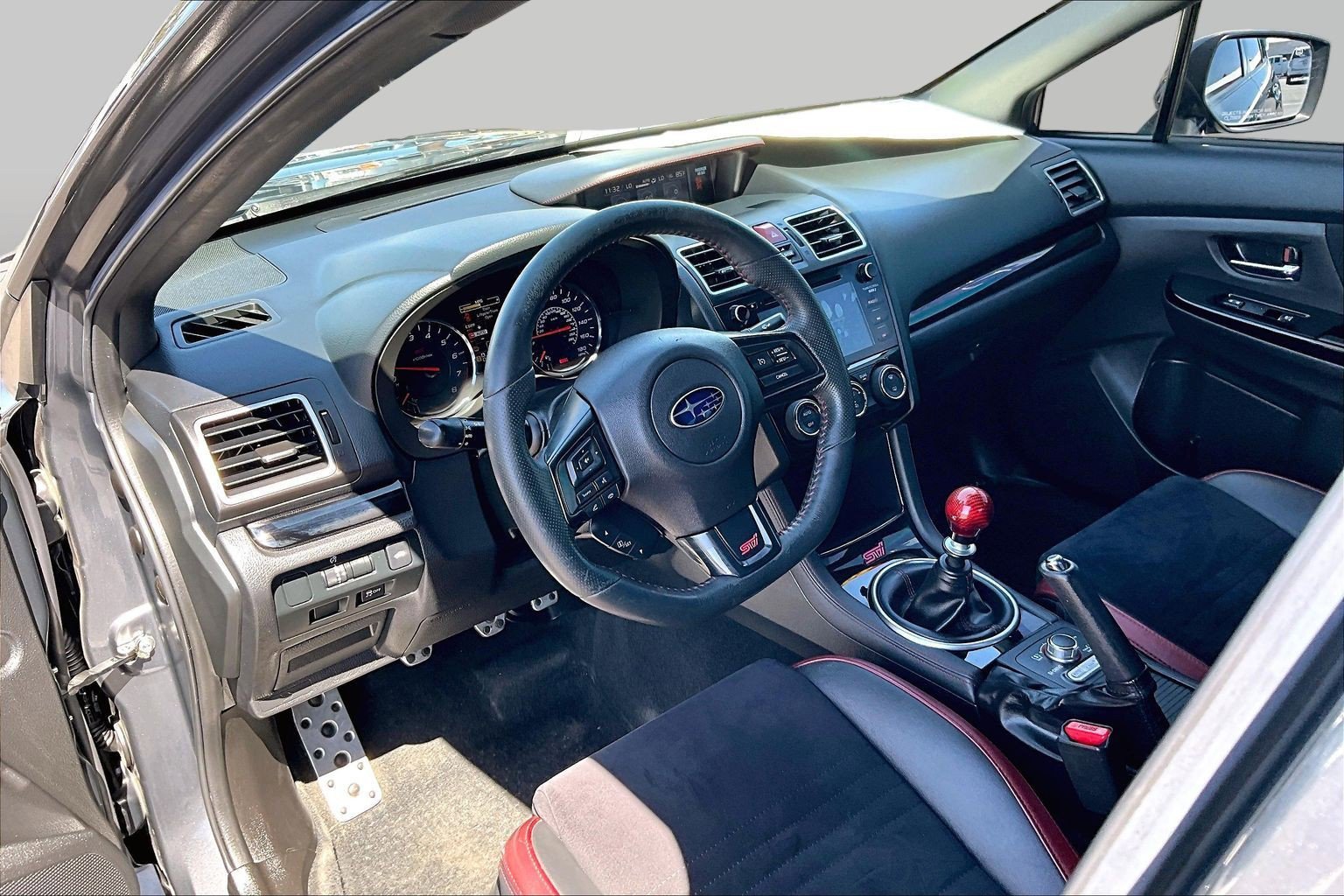 Used 2020 Subaru WRX STI AWD/4WD image 12