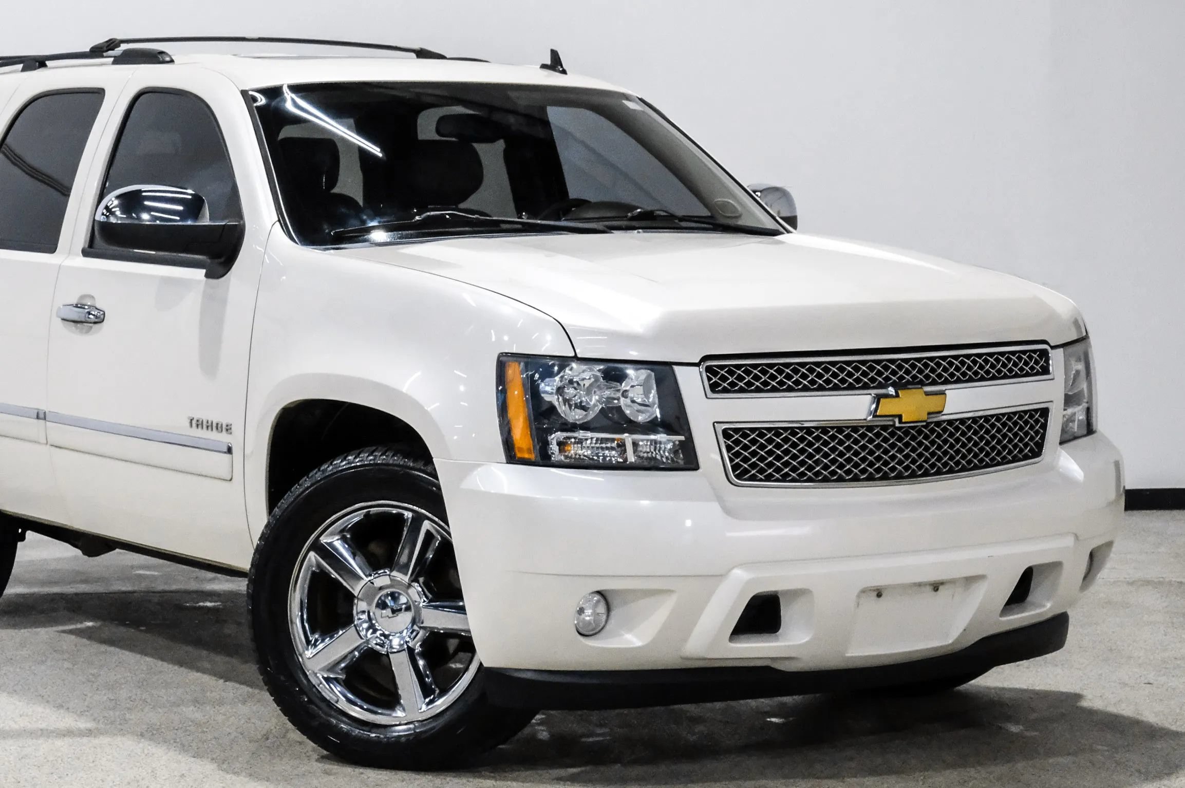 Used 2013 Chevrolet Tahoe LTZ RWD image 13