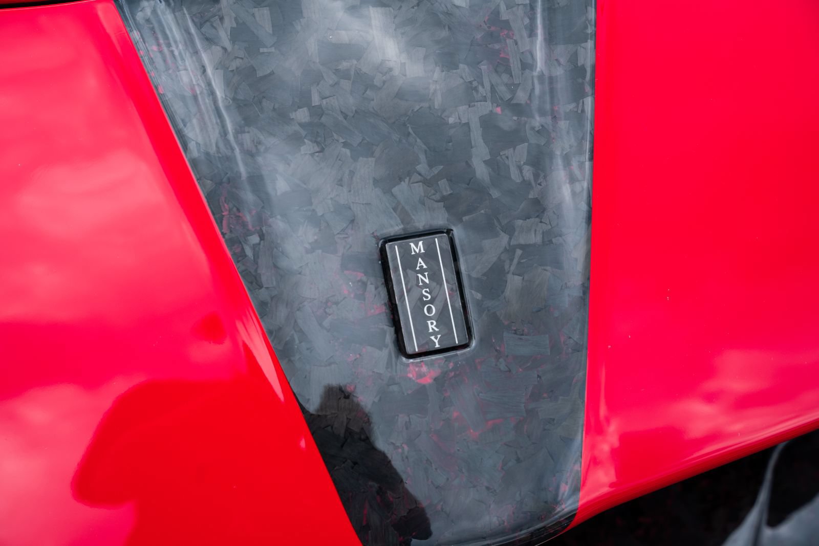 Used 2020 Ferrari 812 Superfast RWD image 7