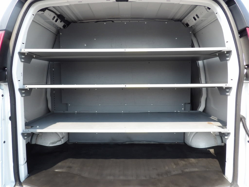 Used 2022 GMC Savana 2500 RWD image 42
